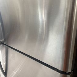 Refrigerator In Stainless Steel Frigidaire 