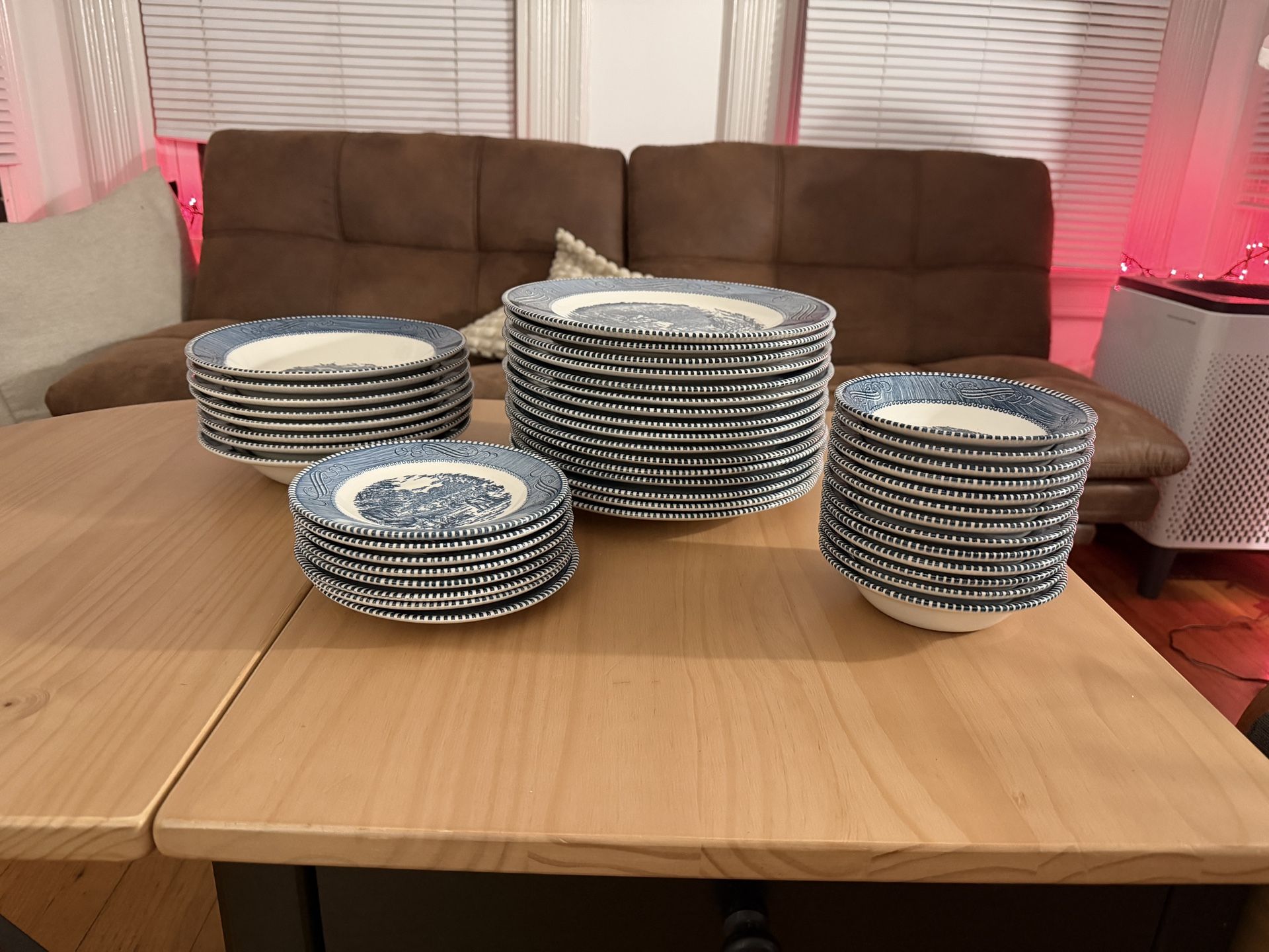 Currier & Ives 45-Piece Dinnerware Set- Great Condition