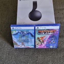 Play Station Pulse 3D Wireless Headset With 2 Games
