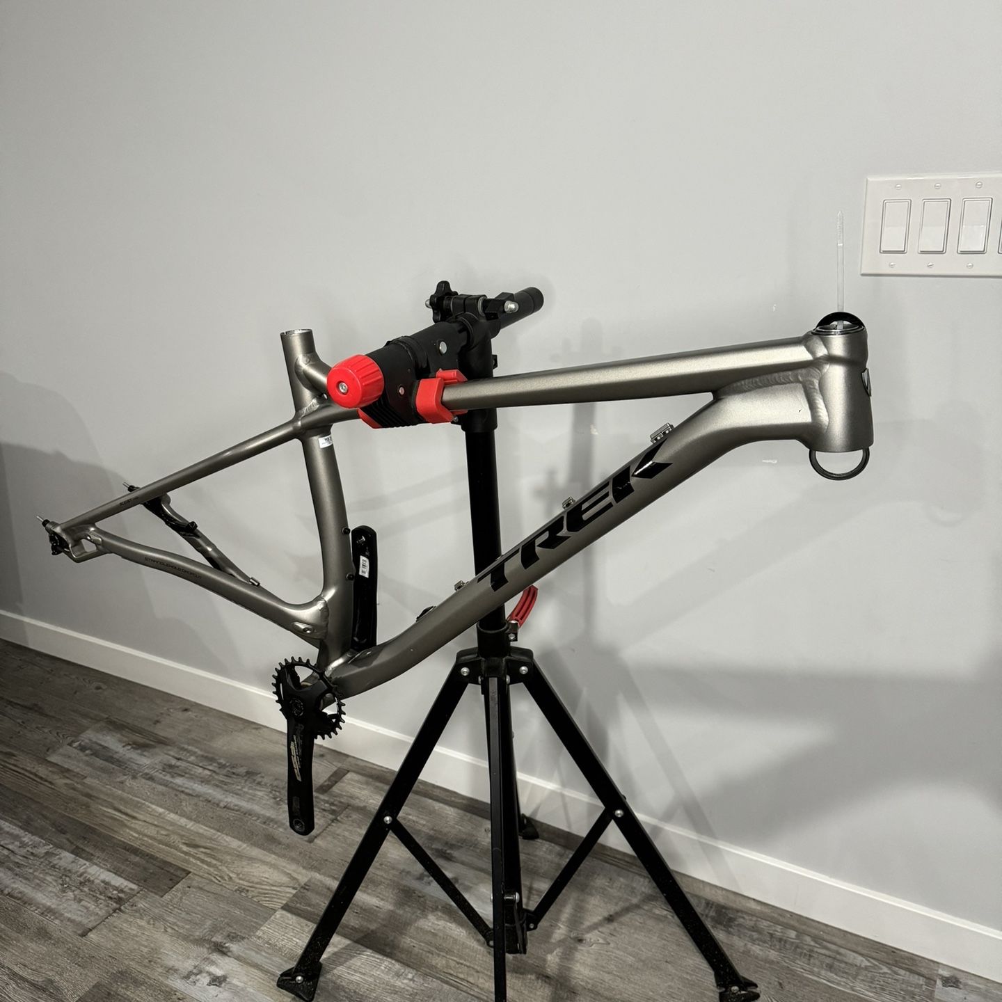 Trek Stache 5 Frame with FSA Crankset for Sale in San Diego, CA