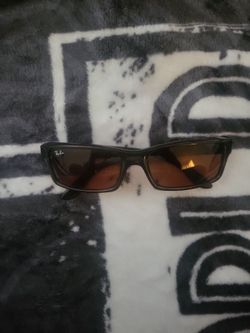 Ray ban