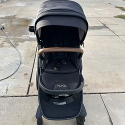 Nuna Demi Grow stroller