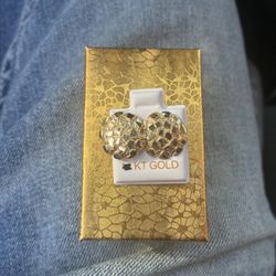 10K Gold nugget earrings 
