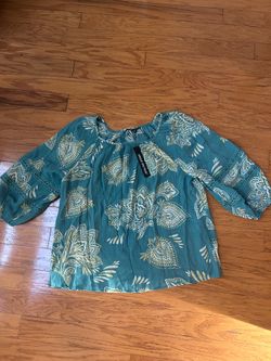 NWT women floral blouse size XL