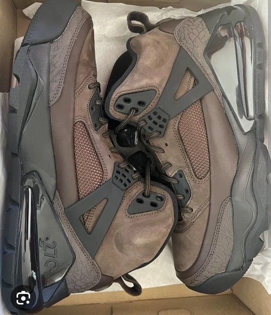 Jordan Spizike 270 Boot