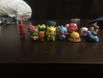 Hatchimals,shopkins,and ugliest pet shop