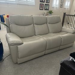 TV Chairs Beige Leather