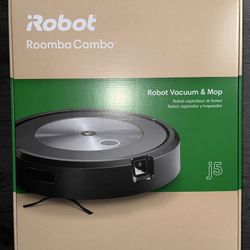 iRobot Roomba Combo j5 Vacuum & Mop
