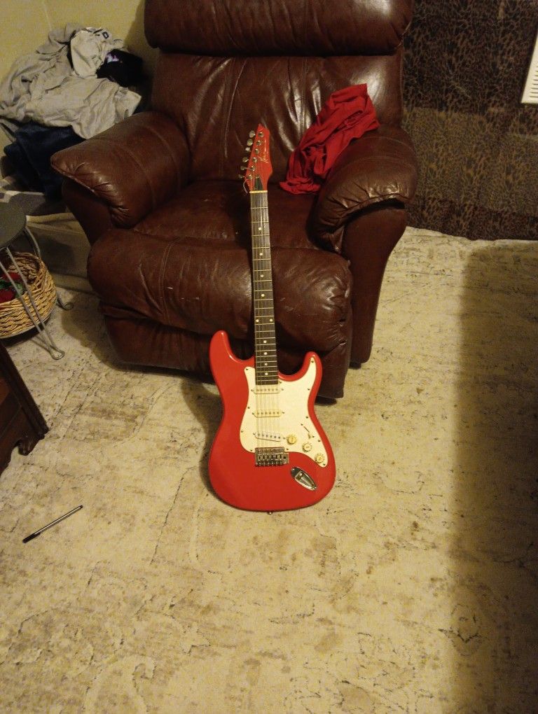6 String Electric Guitar MUST SELL TODAY