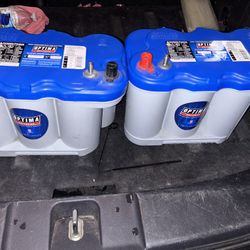 Bundle 2 Battery’s Cheap And Pretty New 