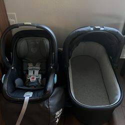 Uppa Baby car seat, base, travel bag + bassinet combo $100