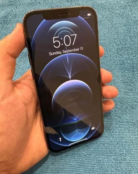 Apple IPhone 12 Pro Max 128gb Unlocked, FREE Smartwach/ Headphones. Pay $1 Today Rest in payments. NO CREDIT NEEDED FINANCING