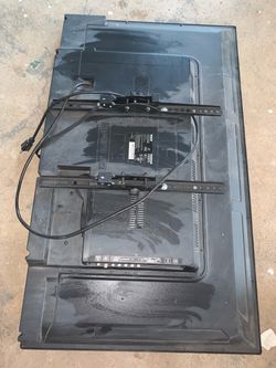 Non Working For Parts RCA Flat Screen TV Television