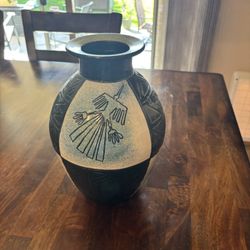  Vintage Peru Vase 