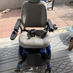 WHEELCHAIR QUANTUM 600