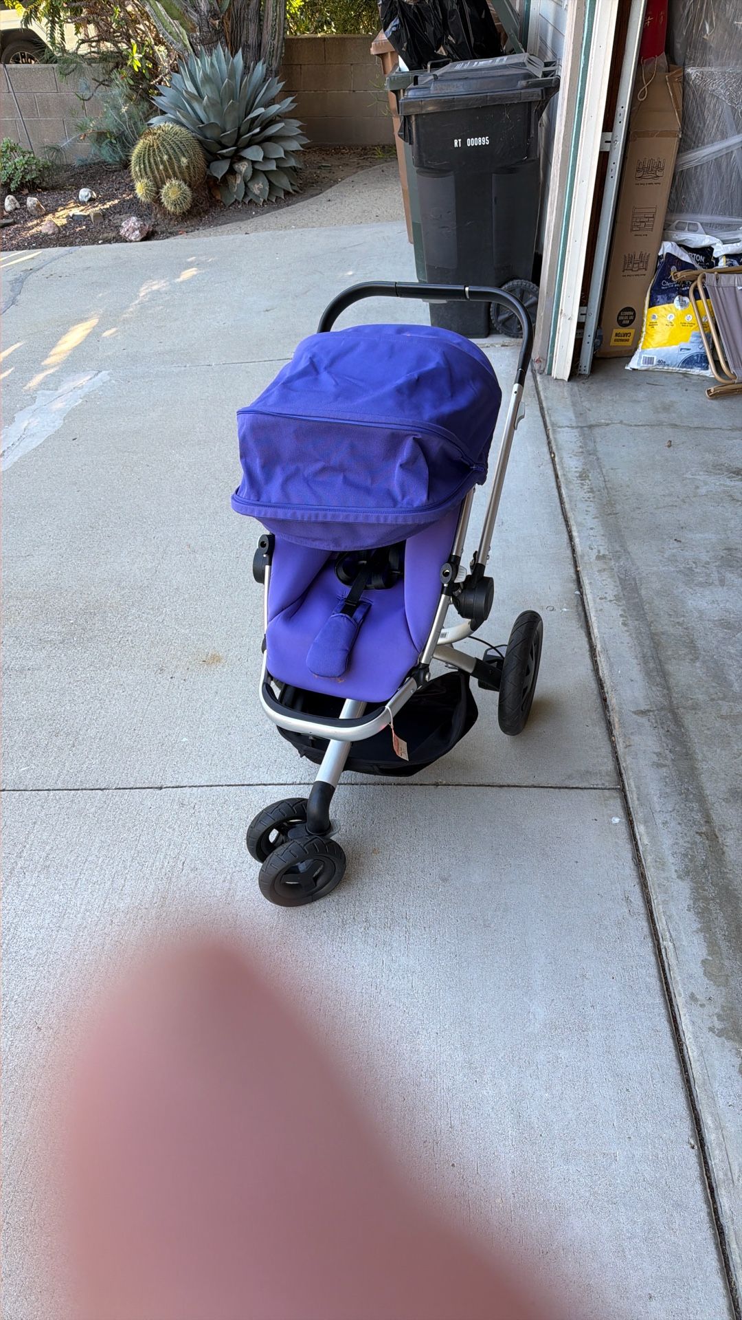 Quinny foldable stroller