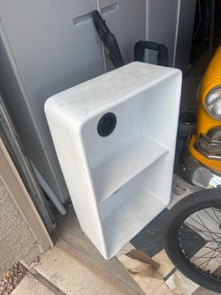 Double basin farm sink