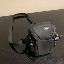 Cross-body pouch with strap