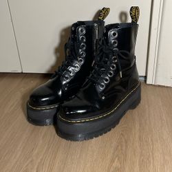 Dr. Marten Jadon Max boots, W7