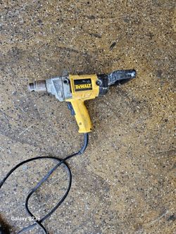 Dewalt  drill mixer