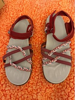 Sandals for hiking Megnya