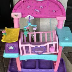 Dollhouse 