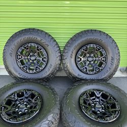 Ford Raptor R Factory Wheels Tires