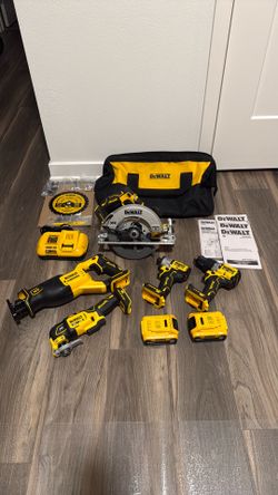 DEWALT 20V Lithium-Ion Cordless 5-Tool Combo Kit with (2) 5.0 Ah Battery Packs and Charger