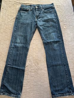 Levi’s 527