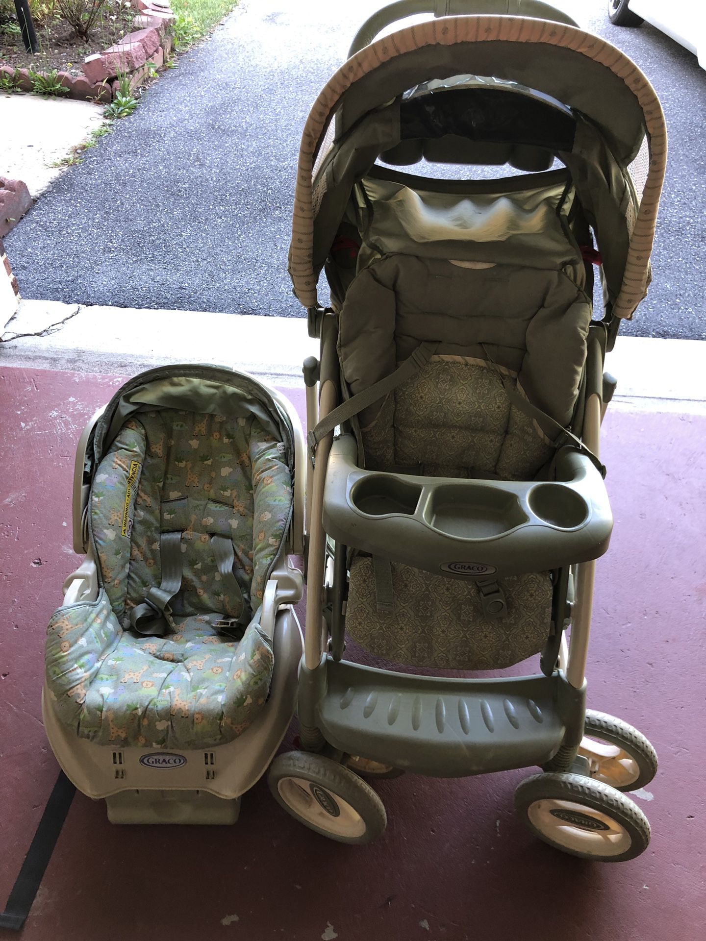 Graco Baby Stroller and Safe Infant Car Seat with Base