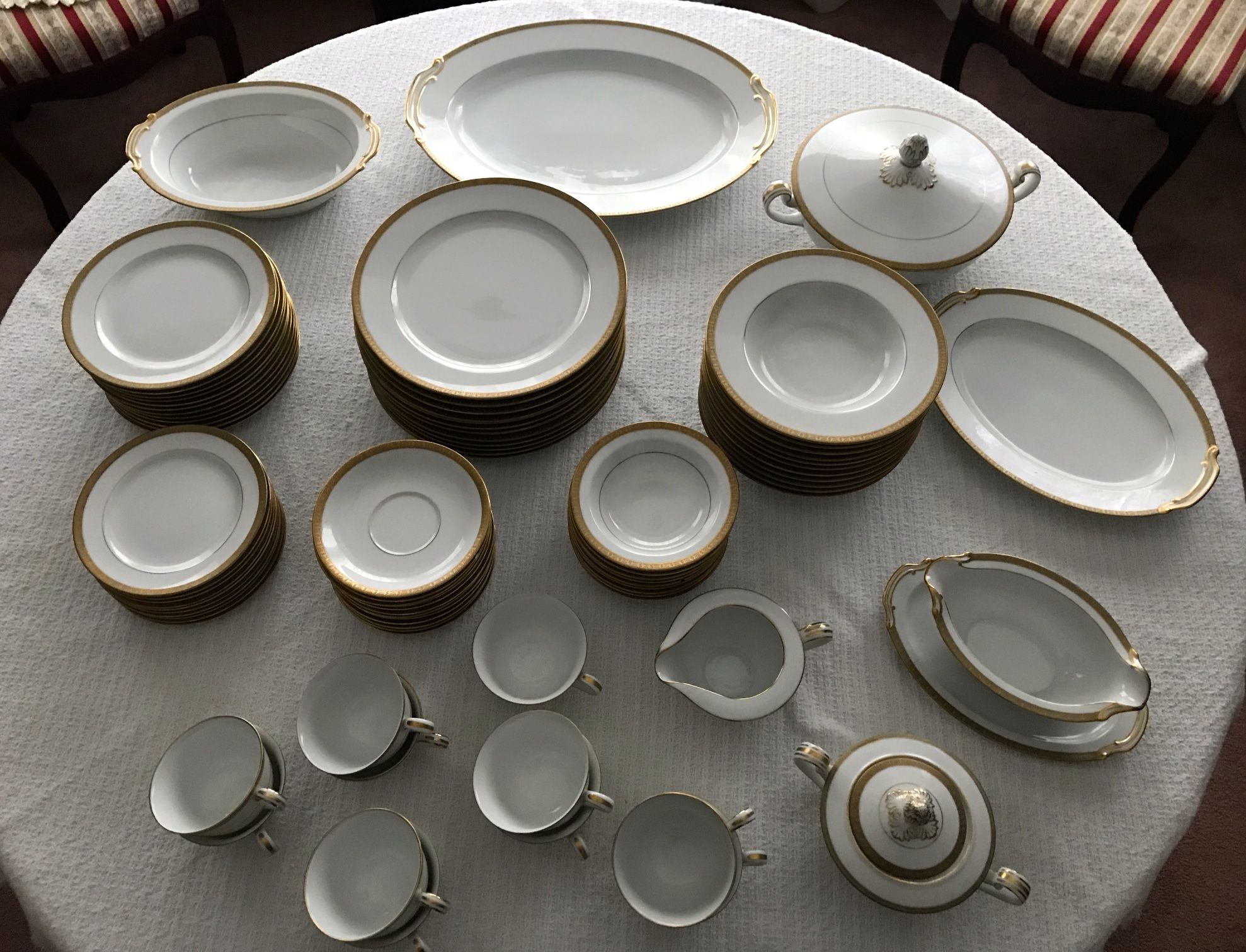 Noritake Bone China - 12 Place Setting and Accessories - 84 Pieces - Occupied Japan - 24-K Gold