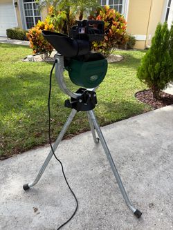 Atec Power Streak Pitching Machine