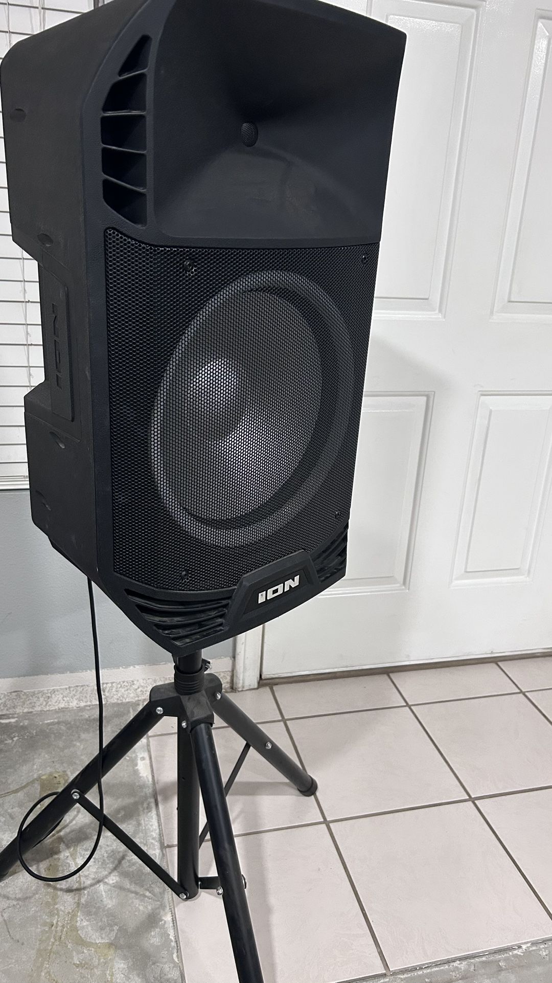 Ion Bluetooth Speaker & Stand