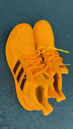 Adidas Ultraboost 1.0 Arizona State Sun Devils ForksUp  Yellow Gold size 15 US