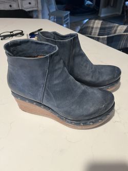AS98. Denim Blue Boots