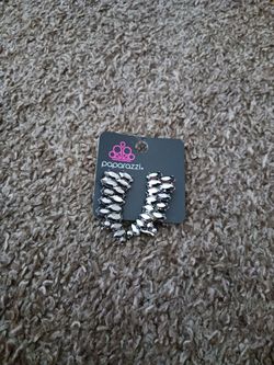 Paparazzi Earrings $5 Each