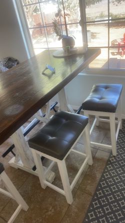 Kitchen table