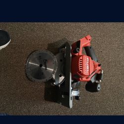 Milwaukee Left Handed Skill Saw 6 1/2 “