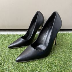 Black High Heels Size:9