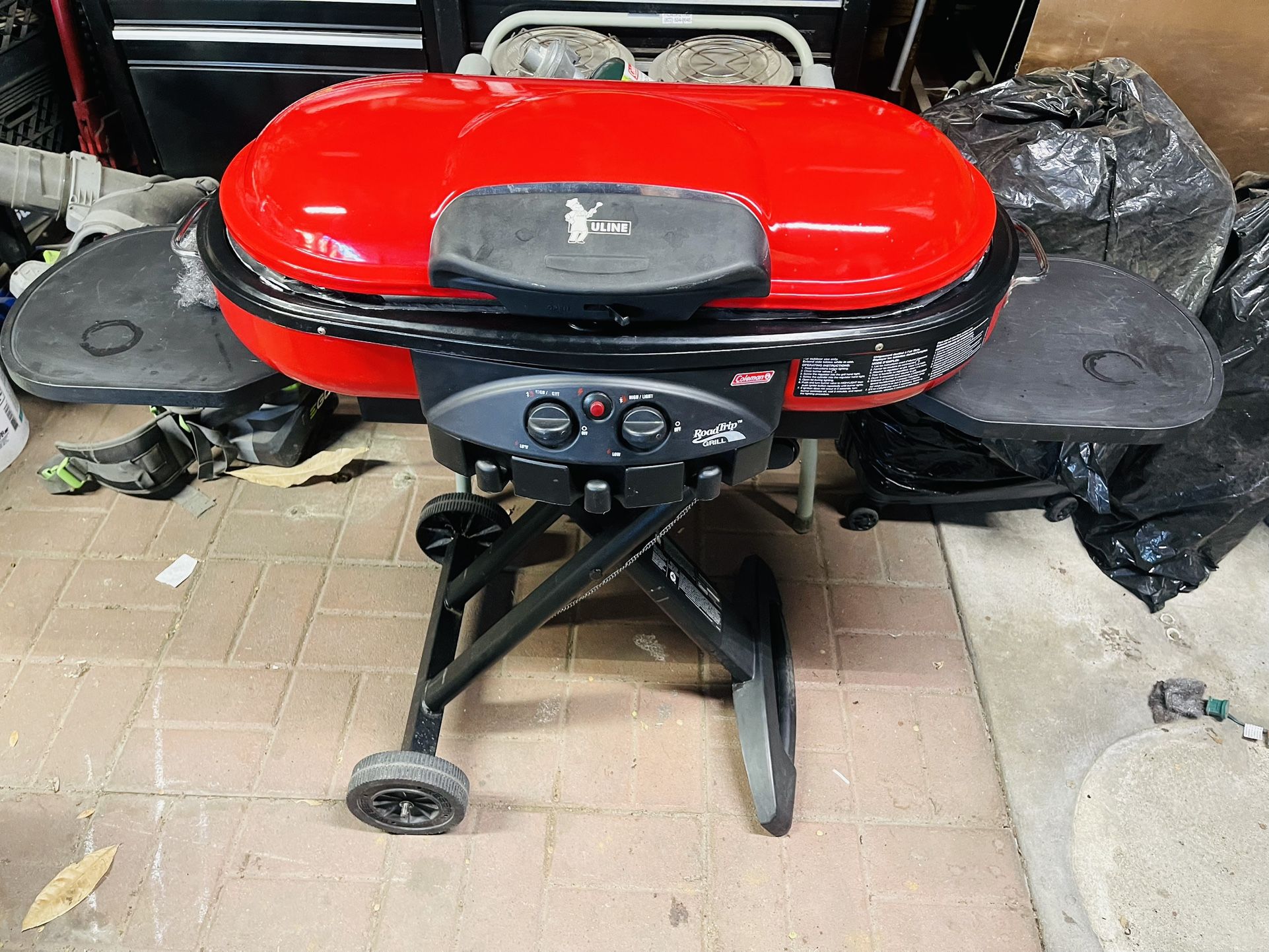 Coleman Road Trip Grill