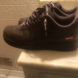 brown supreme af1
