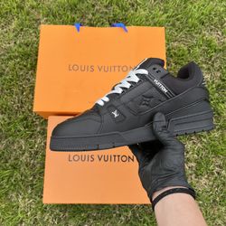 Louis Vuitton Trainers Black 