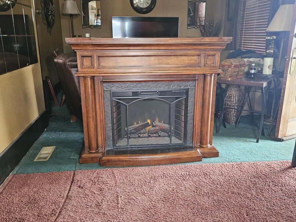 Electric Fire Place / Fan /Heater