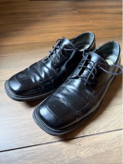 Kenneth Cole dress shoes