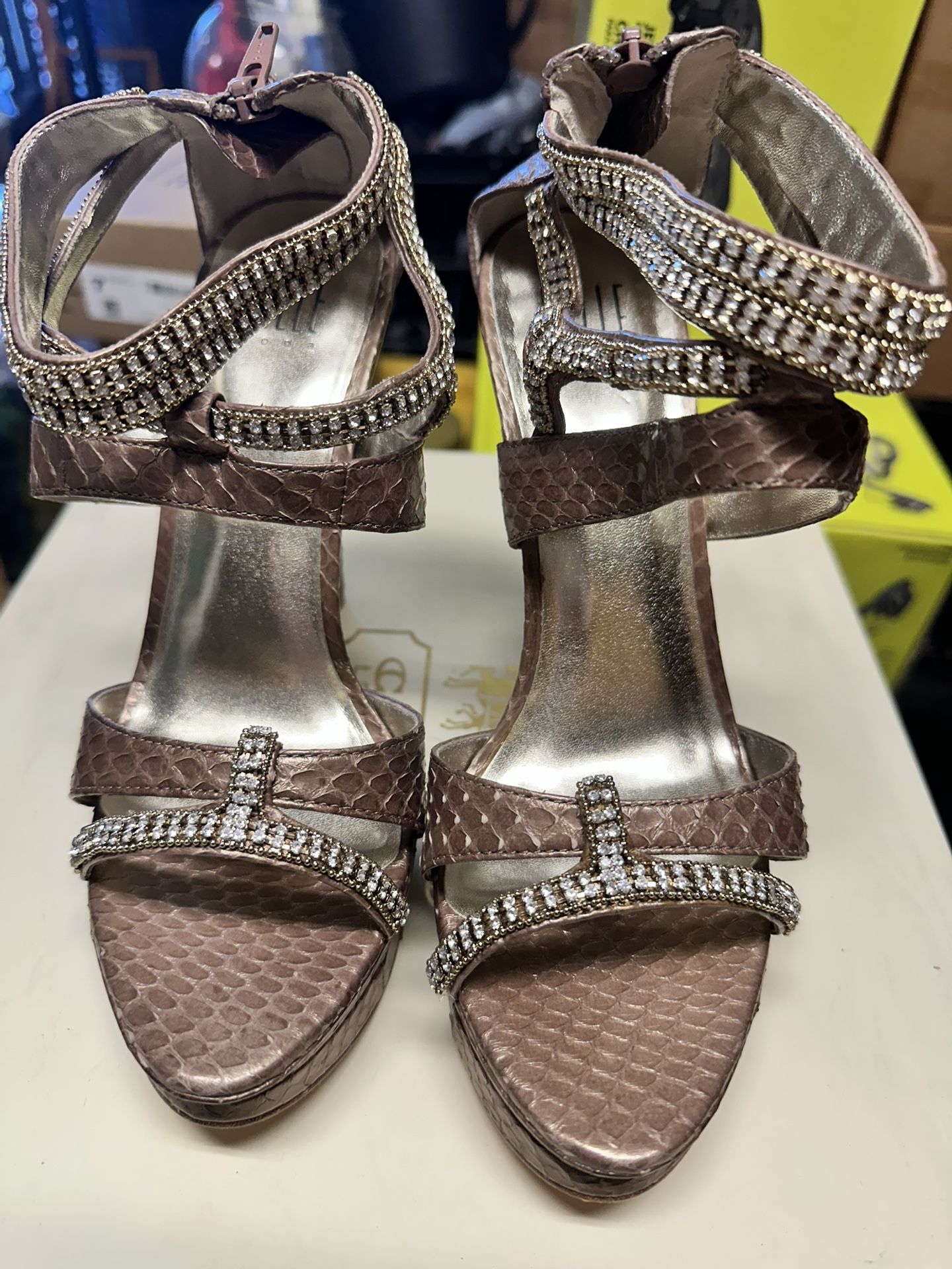 People Moda Shoes