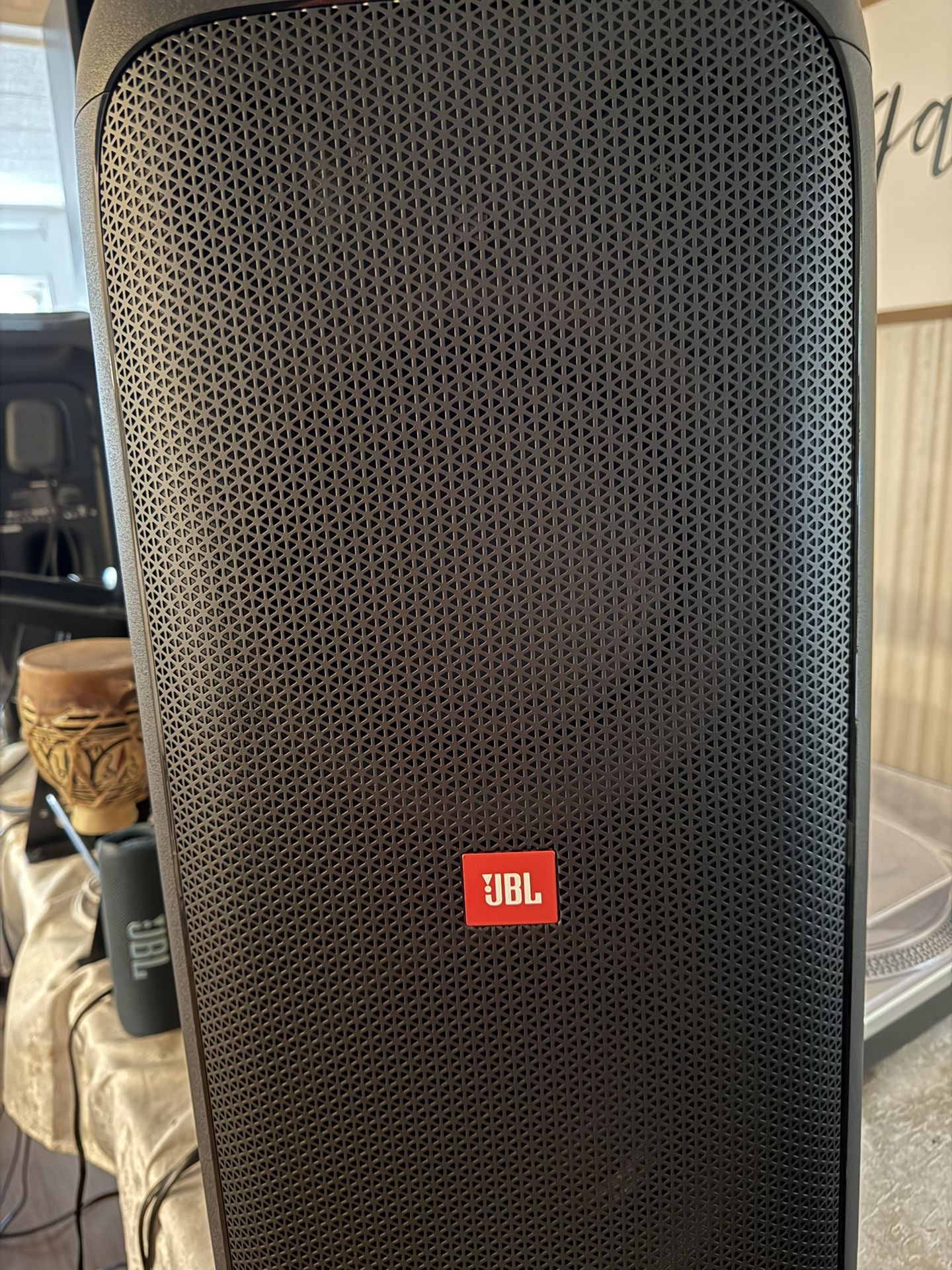 JBL Partybox 310 - Portable Party Speaker