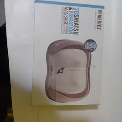 3DSHIATSU
&VIBRATION
MASSAGE WITH PILLOW HEAT
3D TECHNOLOGY FOR A DEEPER MASSAGE