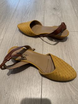 Women Sandals - Size 5 1/2
