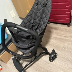 Dream On Me Coast Rider Stroller – Lightweight, Compact, Theme Park Approved + Connector – $60