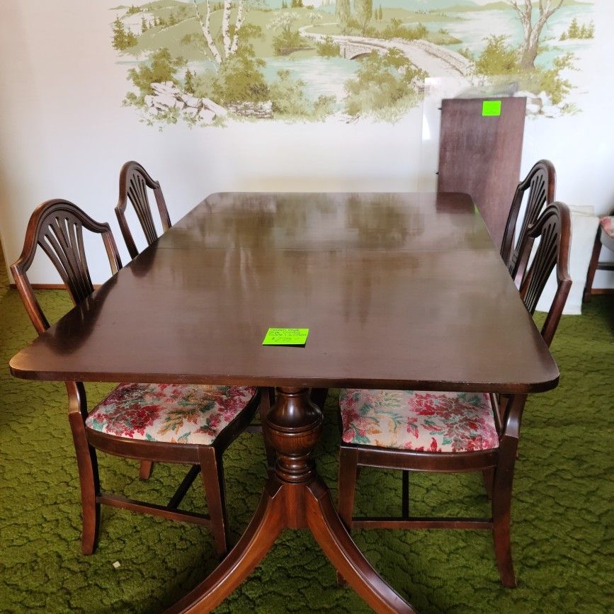 Duncan Phyfe Dining Room Set